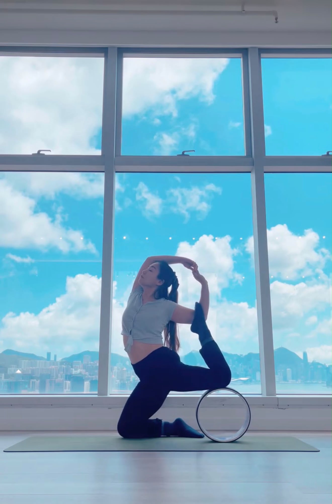 Yoga Wheel瑜伽輪 全日時段 中階班
